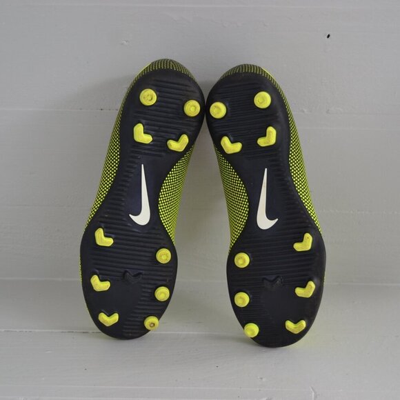 Nike FG Soccer Cleats Neon Yellow Green Kid's 4.5 Bravata II Black Athletic - Picture 7 of 8